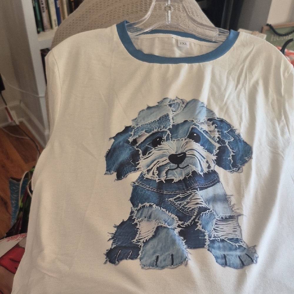 Charming Blue and White Adult Tshirt With A Dog On Front - Picture 6 of 6